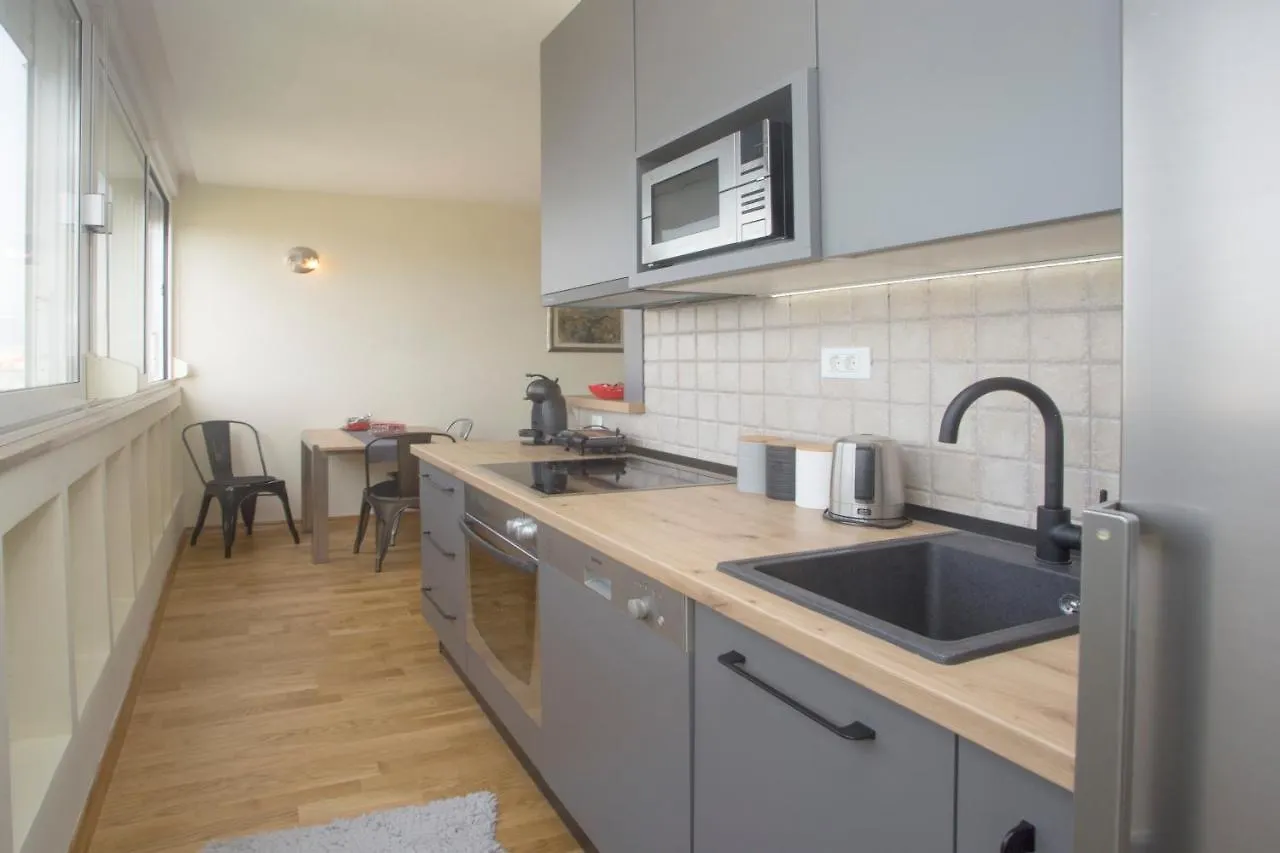 Stunning View Apartment Split 0*,